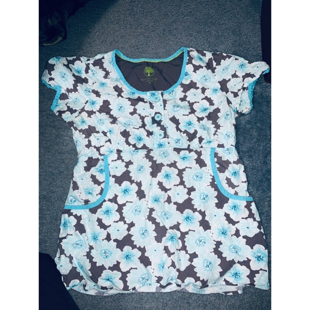 Healing Hands Scrub Top